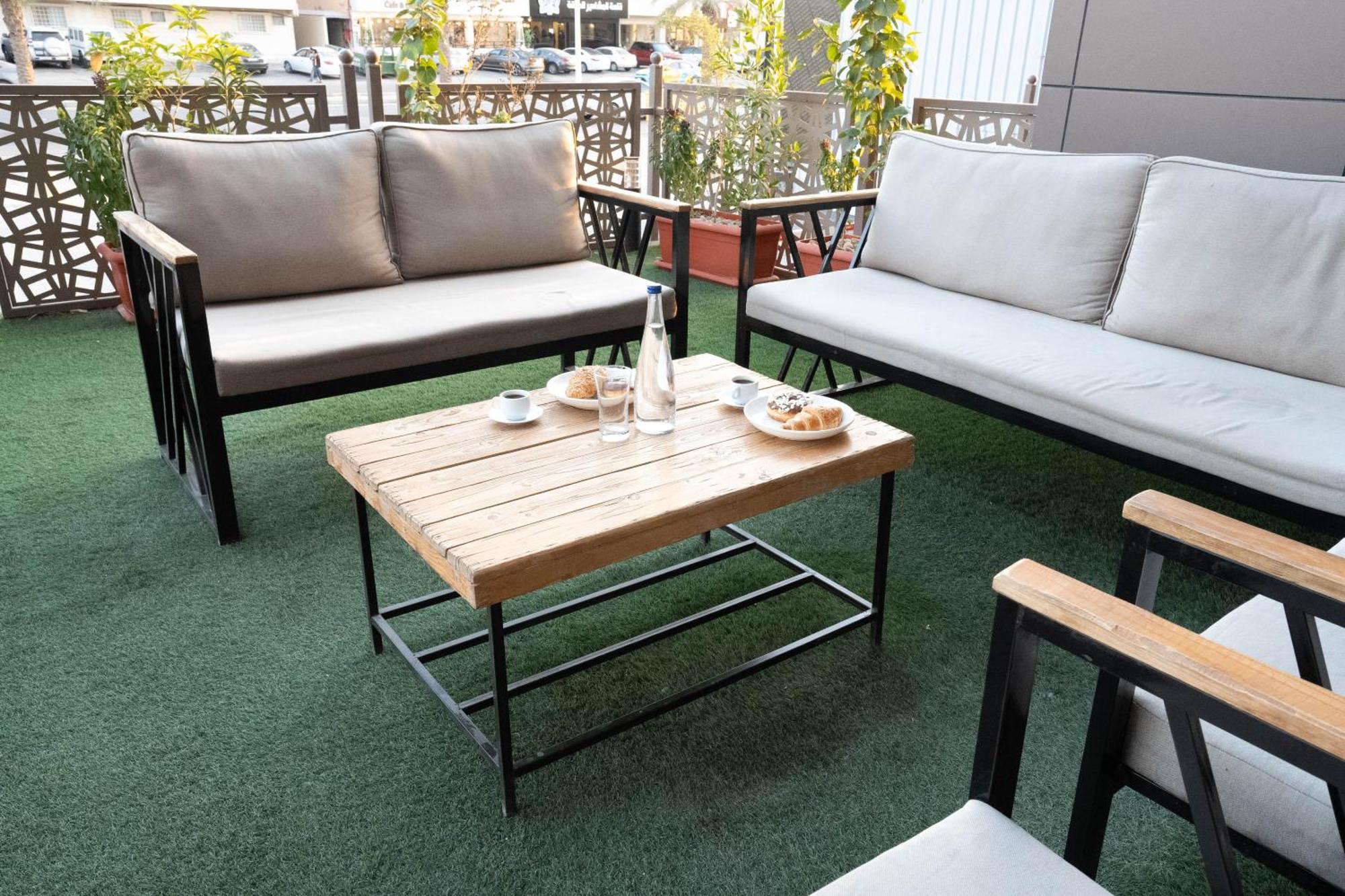 Garden Residence Hotel Riyadh Bagian luar foto